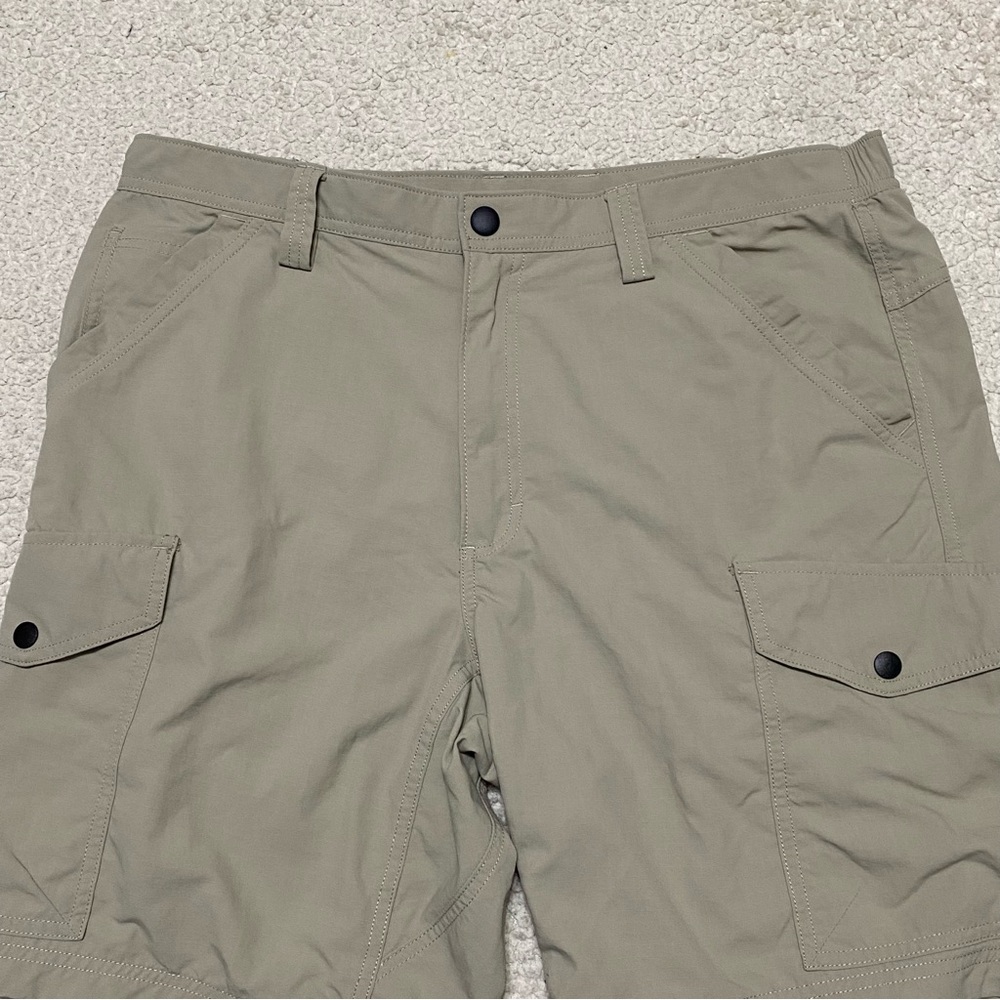 Duluth Trading Co Shorts Mens 36 Nylon Cargo Hiking Outdoor Pockets 9" Inseam